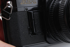 Canon AE-1 Black + 50mm f1.8 (#4423)