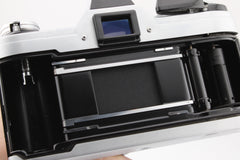 Canon AE-1 + 28mm f2.8 (#4464)