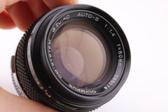 Olympus OM 50mm f1.4 (#4526)