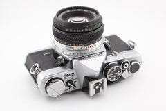 Olympus OM-2n + 50mm f1.8 (#4574)