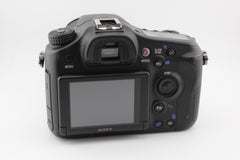 Sony Alpha 68 + 16-300mm (#4657)