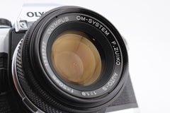 Olympus OM-10 + 50mm f1.8 (#4776)