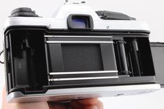 Olympus OM-10 + 50mm f1.8 (#4776)