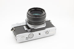 Minolta SRT 101b + 50mm f1.7 (#3650)