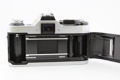 Canon AE-1 + 50mm f1.8 (#3692)