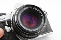Pentax ME Super + 50mm f2 (#3721)