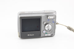 Nikon Coolpix L2 (#3742)