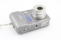 Nikon Coolpix L2 (#3742)