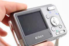 Nikon Coolpix L2 (#3742)