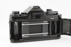 Canon A-1 + 50mm f1.8 (#3805)