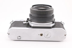 Pentax K2 + 50mm f1.7 (#5321)