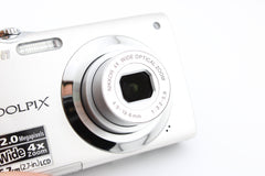 Nikon Coolpix S3000 (#3882)