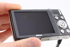 Nikon Coolpix S3000 (#3882)