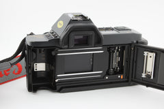 Canon T70 Body (#3886)