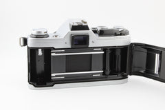 Canon AE-1 + 50mm f1.4 (#3930)