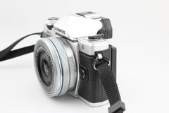 Olympus OM-D E-M10 Mark II + 14-42mm Lens (#3991)