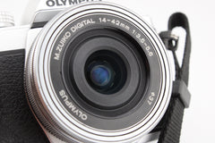Olympus OM-D E-M10 Mark II + 14-42mm Lens (#3991)