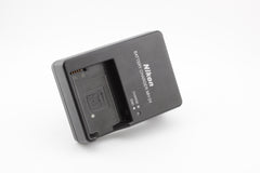 Nikon D3300 + 18-105mm f3.5-5.6 (#4068)