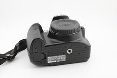 Nikon D3200 + 18-55mm (#4070)