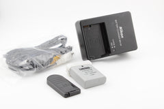 Nikon D3200 + 18-55mm (#4070)