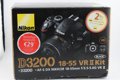 Nikon D3200 + 18-55mm (#4070)