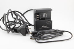 Nikon D3000 Body (#4071)