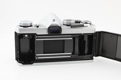 Olympus OM-1 + 50mm f1.8 (#4161)