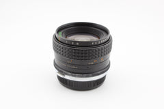 Olympus OM - Makinon 28mm f2.8 (#4177)