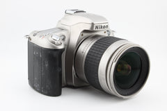 Nikon F55 + 28-80mm (#4272)