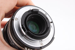 Nikon Zoom-Nikkor AI-S 35-105mm f3.5-4.5 (#4274)