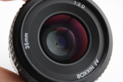 Nikon AF 35mm f2 D (#4365)
