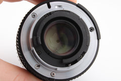 Nikon AF 35mm f2 D (#4365)