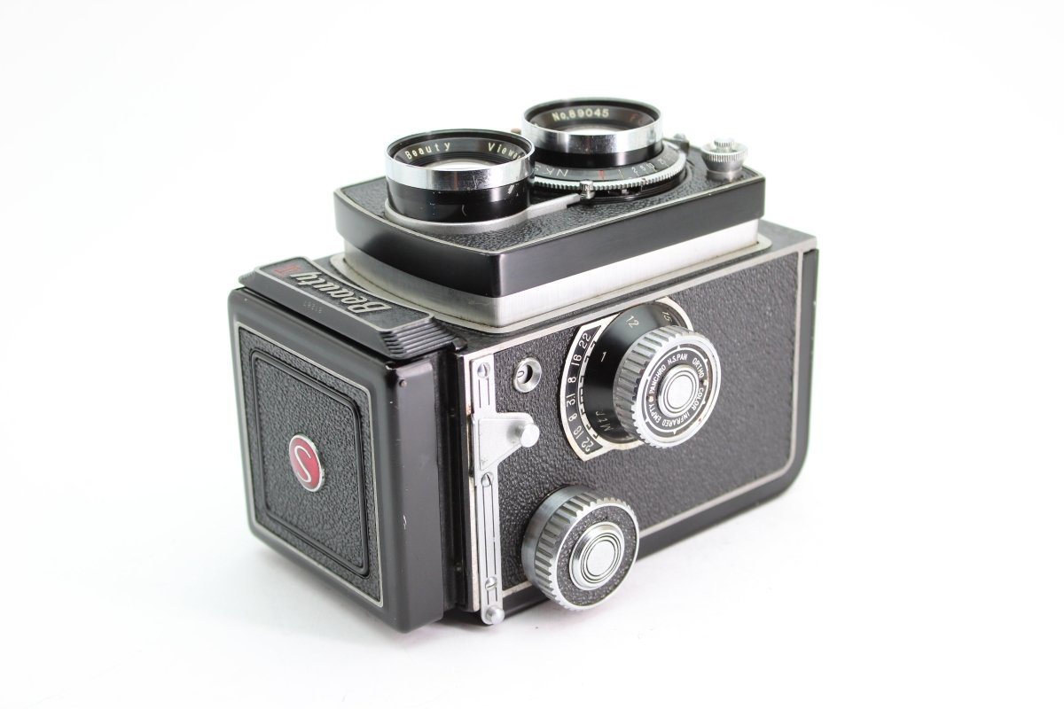 Beauty III TLR 7.5cm f3.1 (#3374) - Beauty