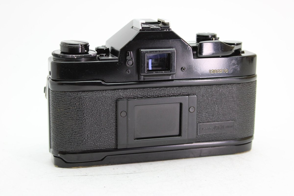 Canon A - 1 + 28mm f2.8 (#3527) - Canon