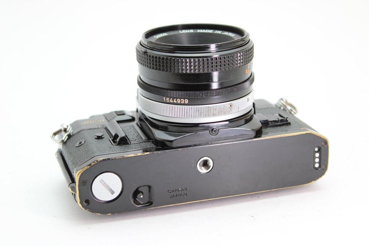 Canon A - 1 + 50mm f1.8 (#2810) - Canon