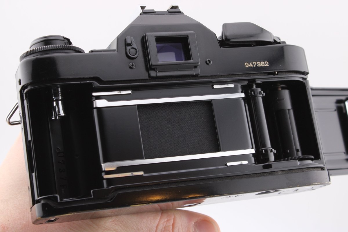 Canon A - 1 + 50mm f1.8 (4510) - Canon