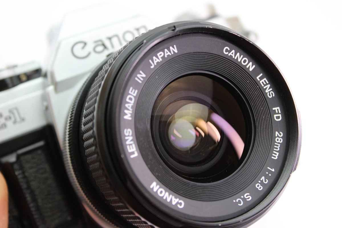 Canon AE - 1 + 28mm f2.8 (#3067) - Canon