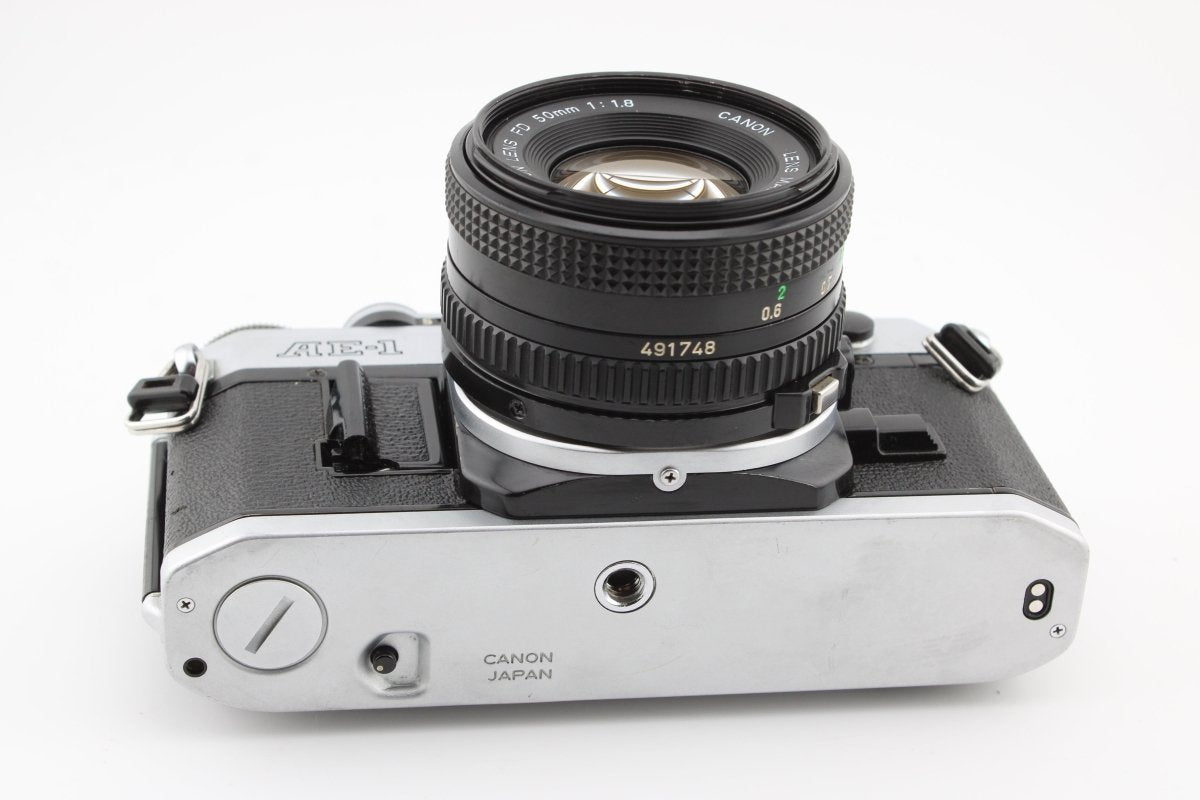 Canon AE - 1 + 50mm f1.8 (4472) - Canon