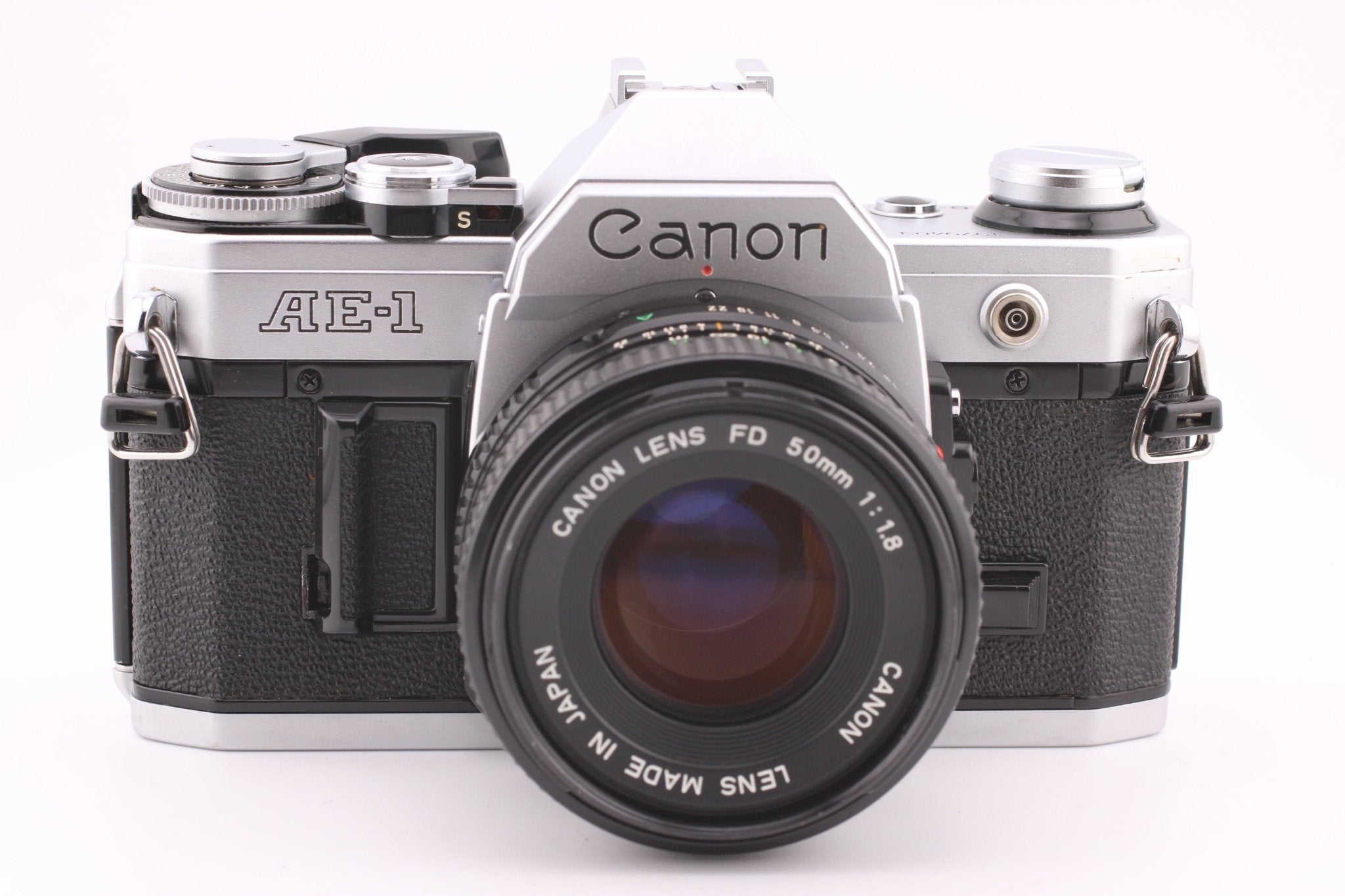 Canon AE - 1 + 50mm f1.8 (5213) - Canon