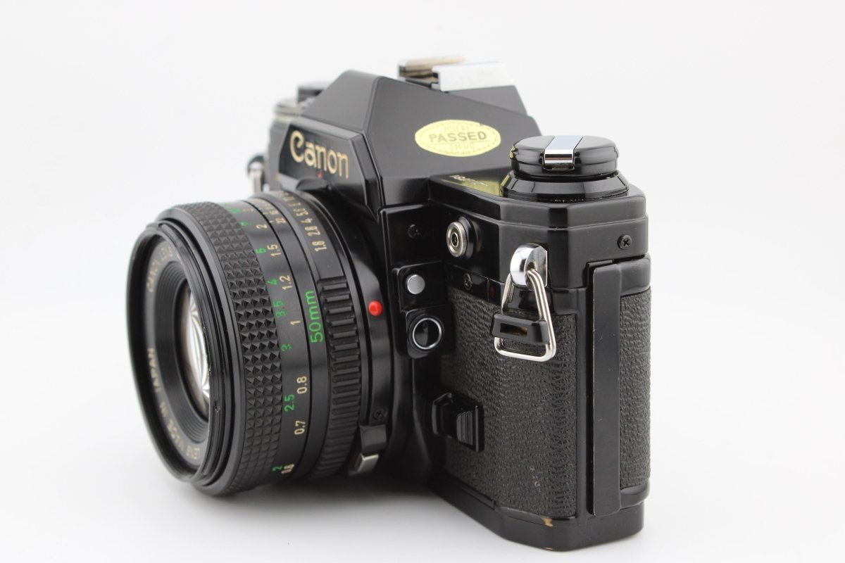 Canon AE - 1 Black + 50mm f1.8 (4423) - Canon