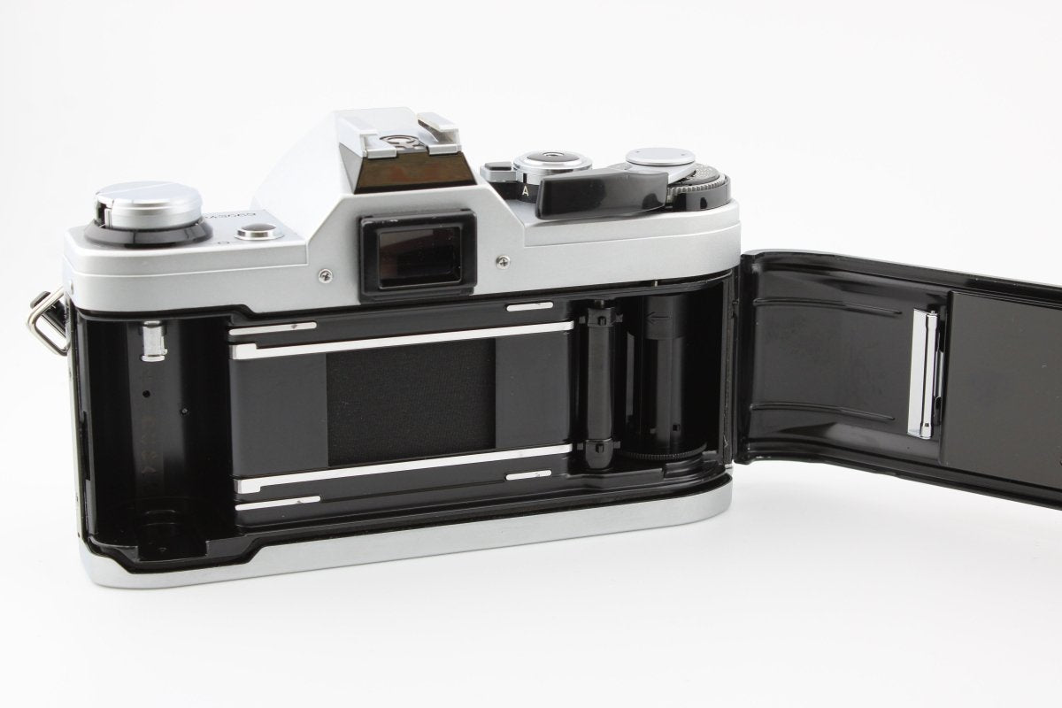 Canon AE - 1 Chrome Body (#3672) - Canon