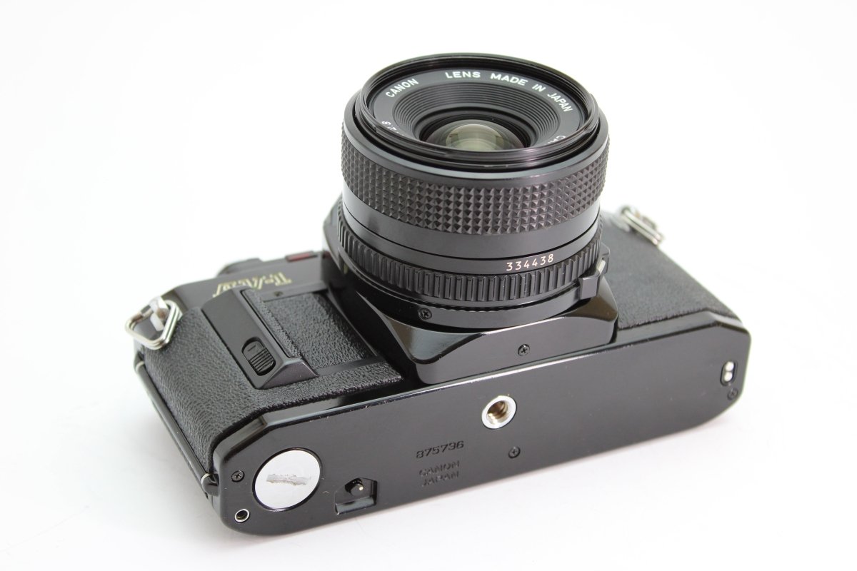 Canon AV - 1 + 28mm f2.8 (#3060) - Canon