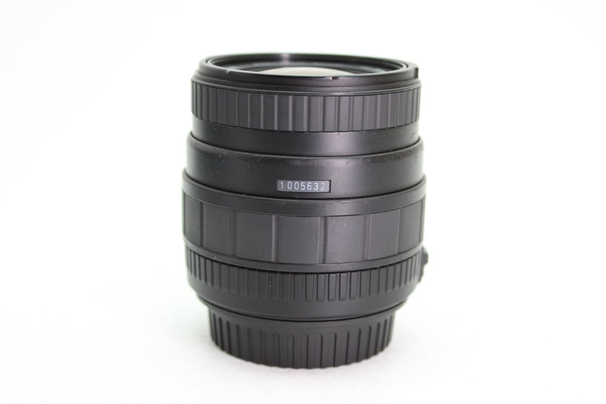 Canon EF - Sigma UC Zoom 28 - 70mm f2.8 - 4 (#3556) - Canon