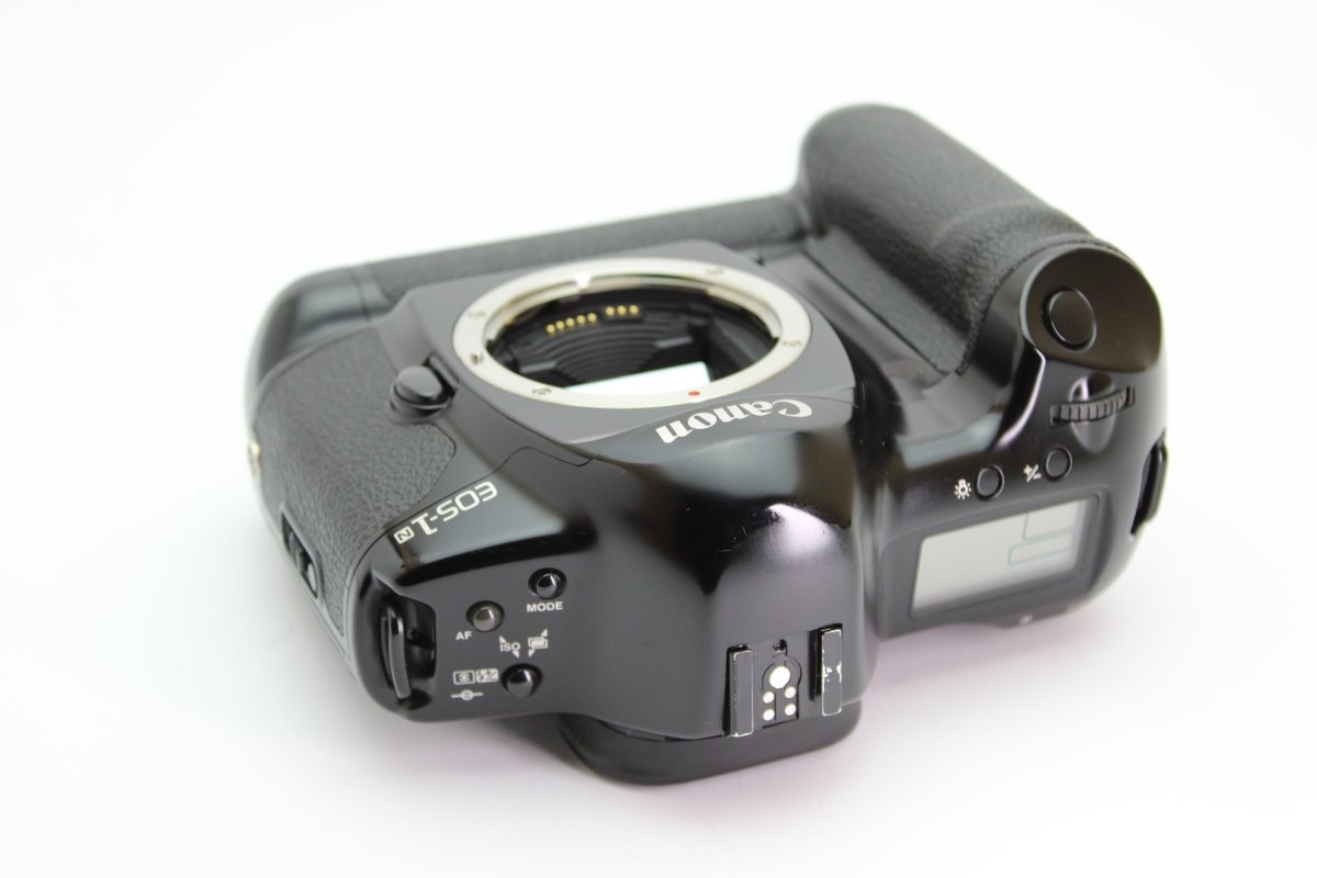 Canon EOS - 1 N Body (#3022) - Canon
