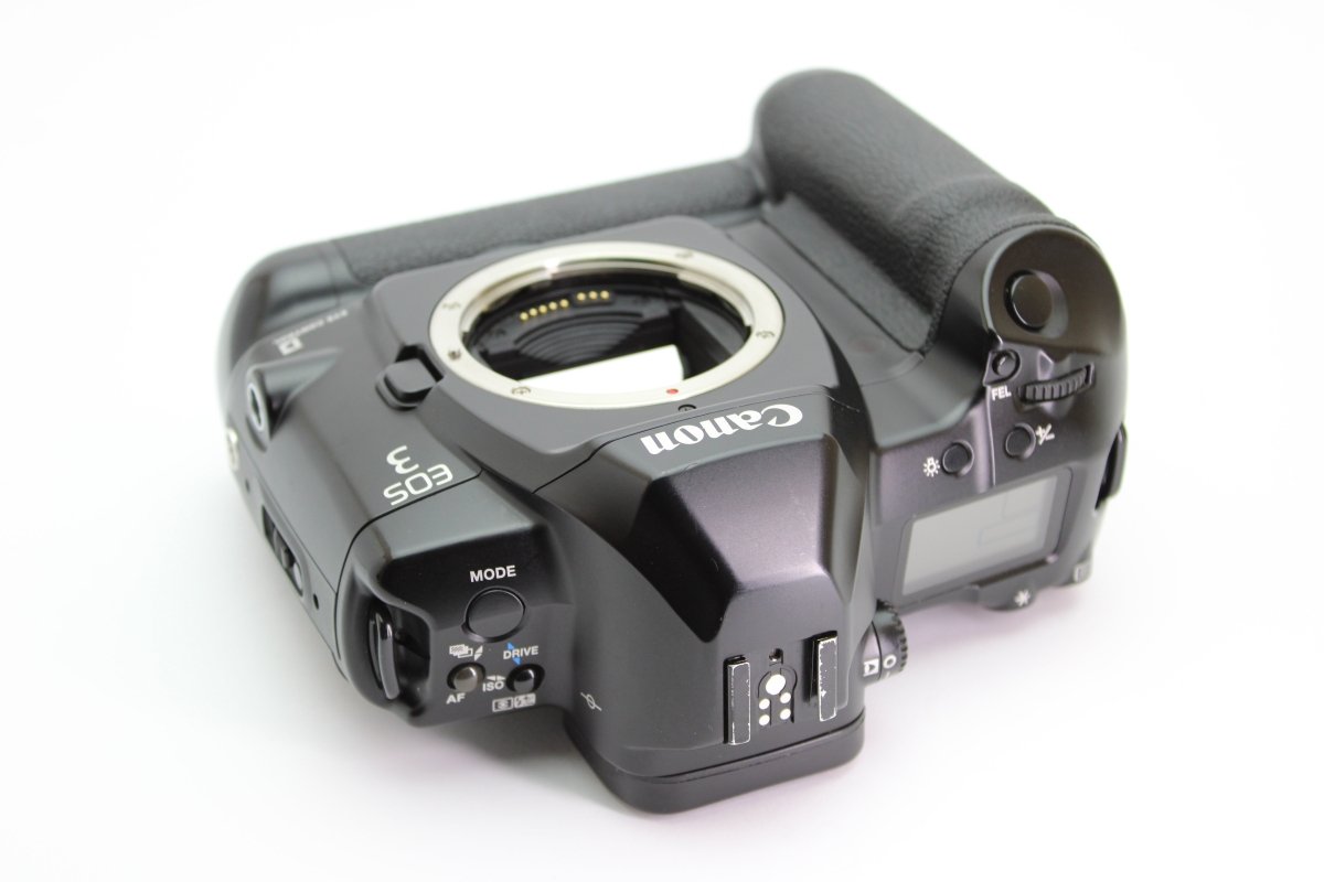 Canon EOS 3 Body (#3021) - Canon