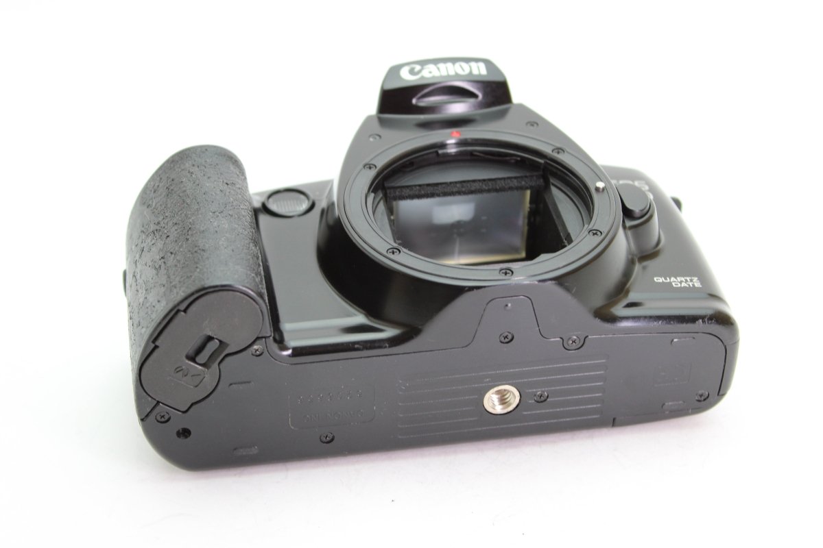 Canon EOS 3000 (#3604) - Canon