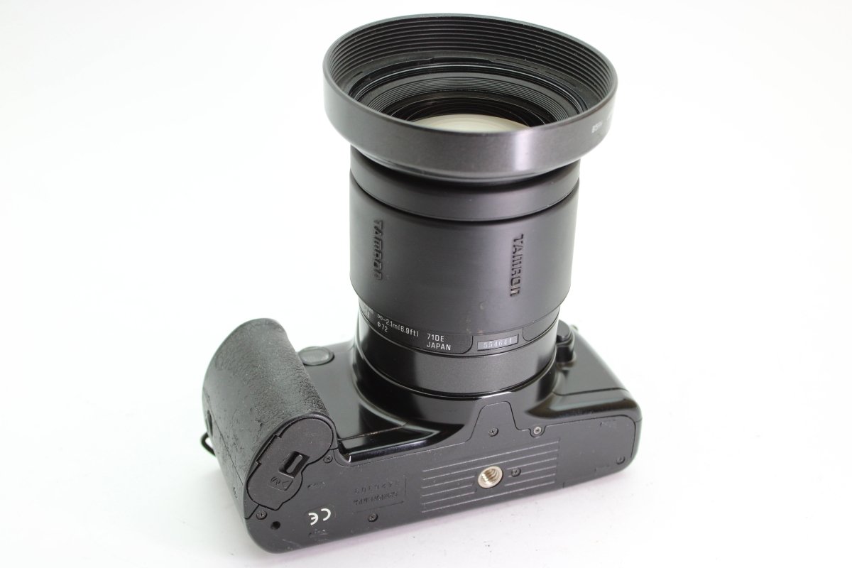 Canon EOS 500 + 28 - 200mm f3.8 - 5.6 (#2947) - Canon