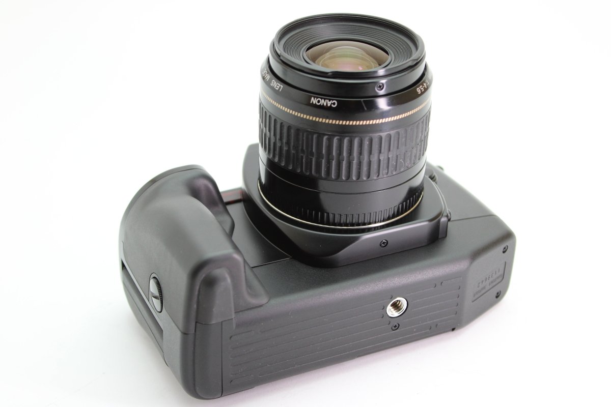 Canon EOS 650 + 35 - 80mm f4 - 5.6 (#3155) - Canon