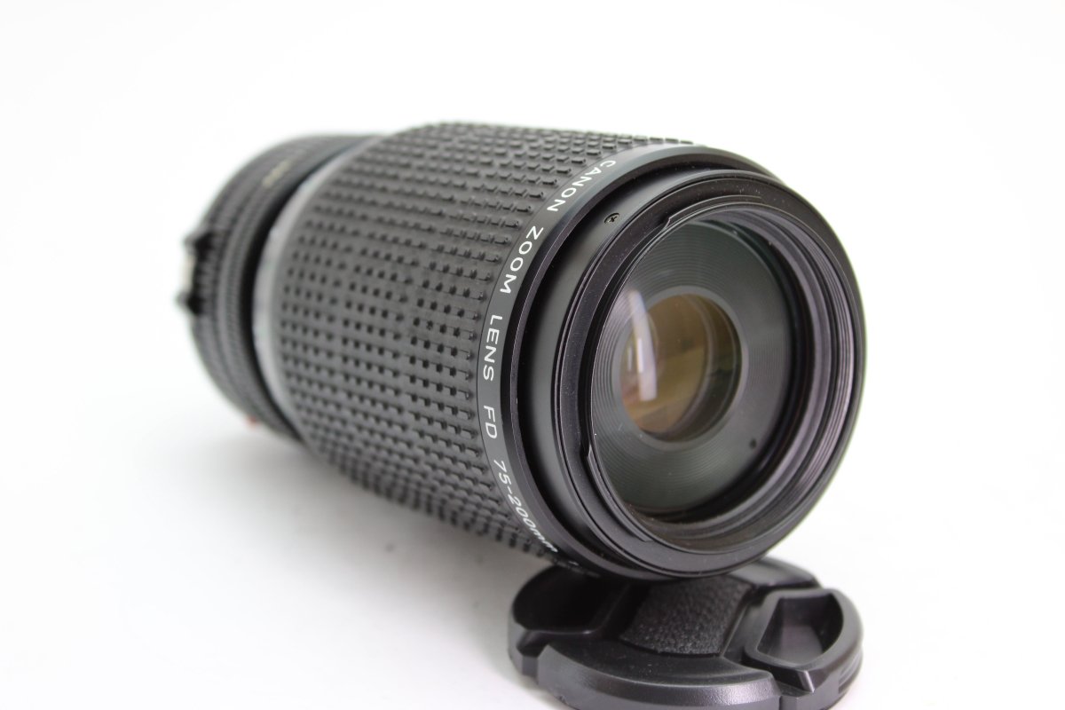 Canon FD 75-200mm f4.5 (#2415) - Canon