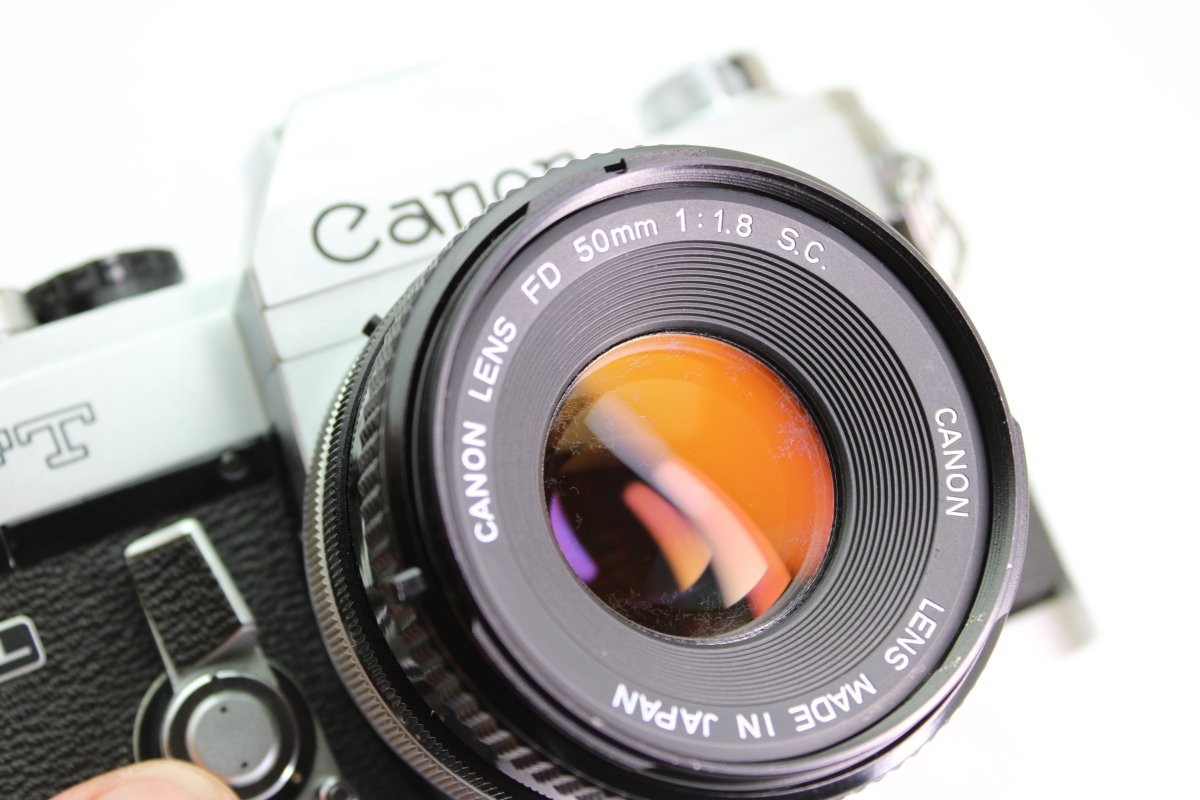 Canon FT QL + 50mm f1.8 S.C. (#2905) - Canon